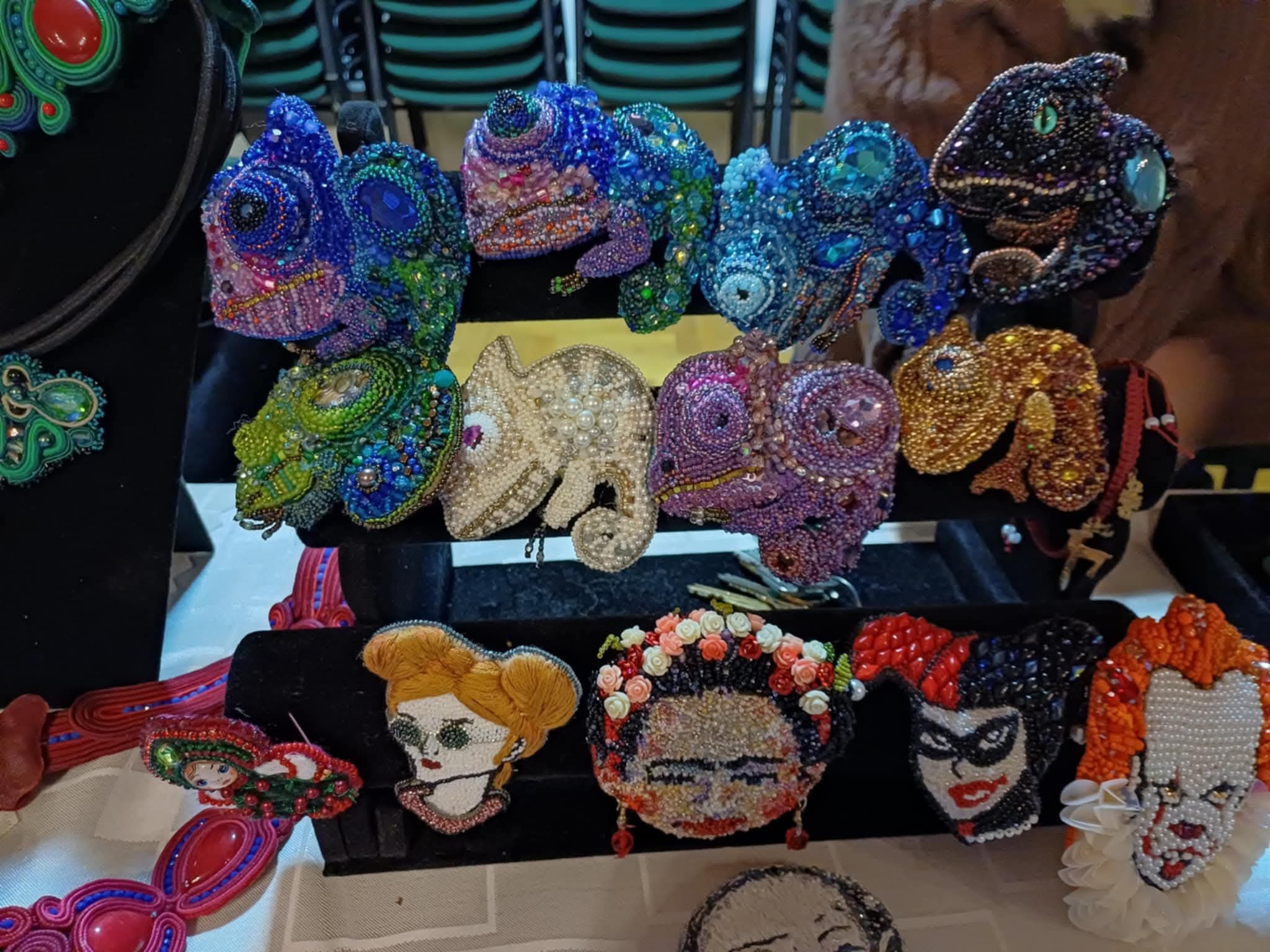 wykonane ozdoby soutache