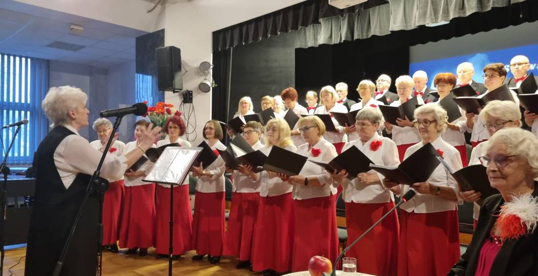 Spektakl teatralno-muzyczny